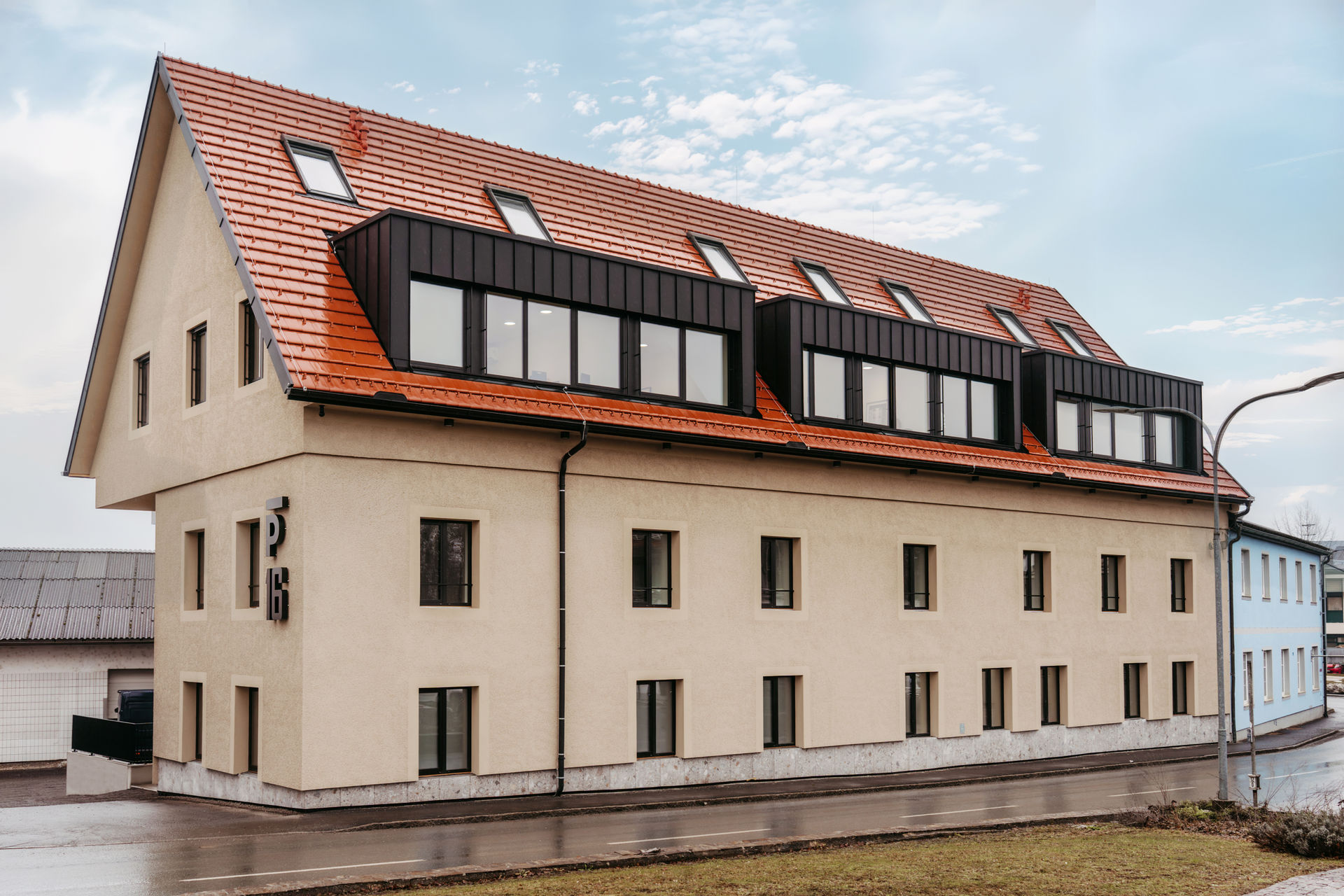 Betriebsgebäude von außen